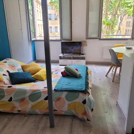 Charmant Studio Avec Mezzanine Appartement Aix-en-Provence Buitenkant foto